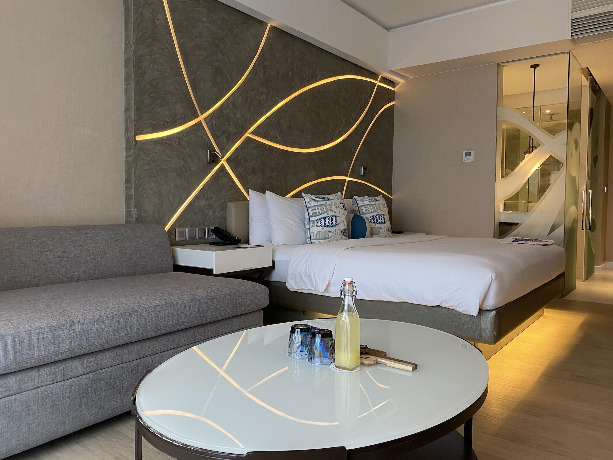 Hotel The Lind Boracay 5*